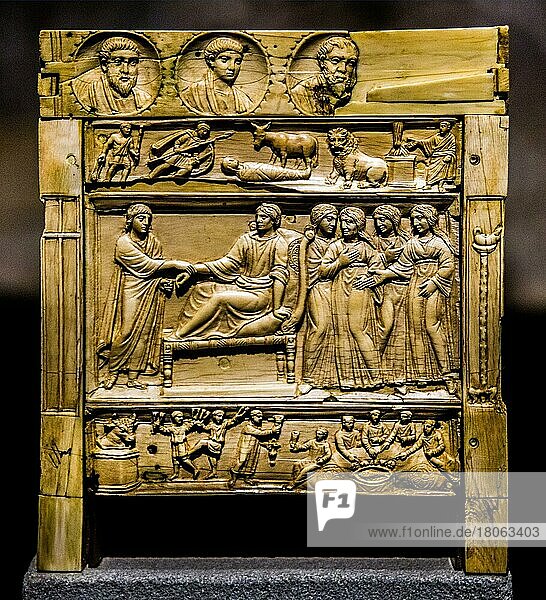 Lipsanoteca  ivory shrine for relics with scenes from the Old and New Testaments  4th century AD Santa Giulia  City Museum  Brescia  Lombardy  Italy  Brescia  Lombardy  Italy  Europe