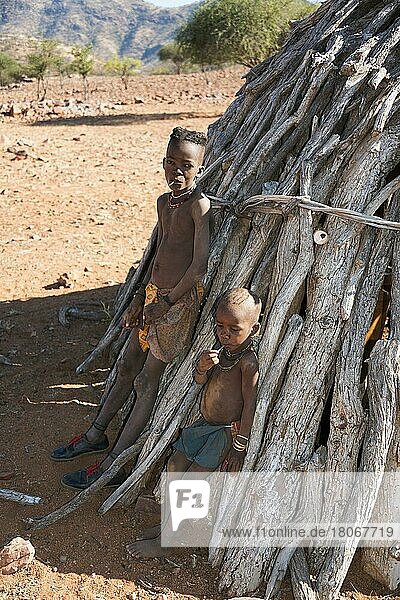 Himba-Kinder  Kaokoveld  Namibia  Afrika