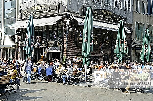 Alter Markt  Square  Street Cafe  Dortmund  North Rhine-Westphalia  Germany  Thier Brauereiausschank  Europe