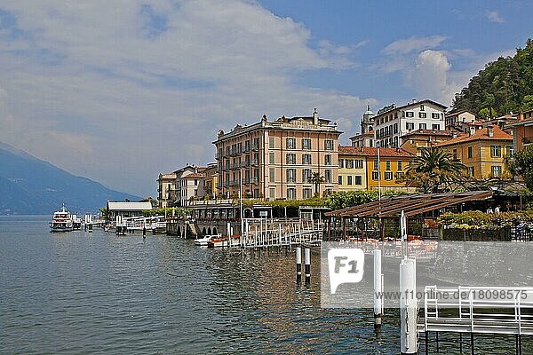 Anlegestellen  Bellagio  am Comer See  Provinz Como  Lombardei  Lago di Como  Italien  Europa