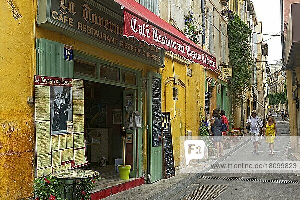 Altstadt von Arles  Provence  Provence-Alpes-Cote d'Azur  Frankreich  Europa