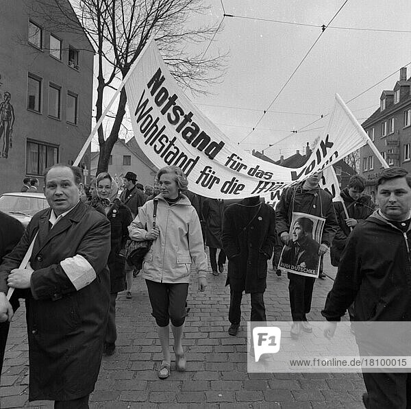 The Easter March 1968  Germany  demonstrated for peace with the main demands to end the Vietnam War and against the emergency laws from Duisburg to Dortmund. DEU  here on 13. 4. 1968 in the Ruhr area  Ruhr Area: The Easter March 1968  Germany  Europe