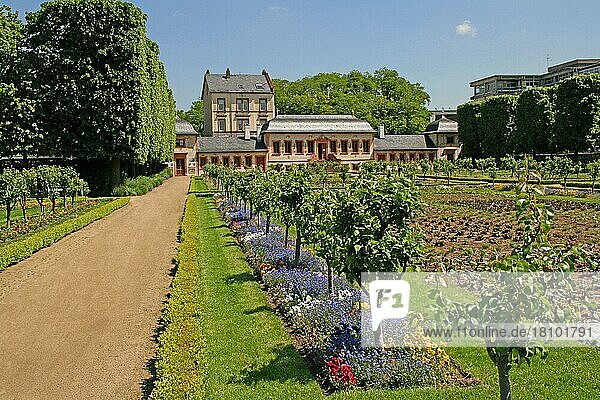 Prinz-Georg-Garten  Darmstadt  Hessen  Pretlack'scher Garten  Pretlasches Gartenhaus  Deutschland  Europa