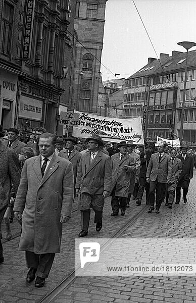 The German Trade Union Confederation (DGB) commemorated 1 May 1964  here at a May Day demonstration in Bremen on 1 May 1964  with the demands of the time  Germany  Europe