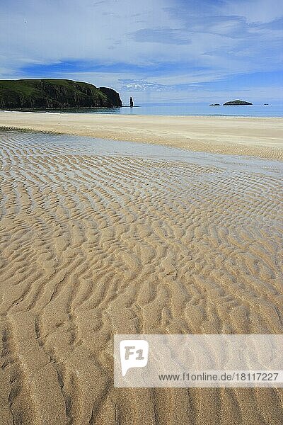 Sandwood Bay  sandy beach  Scotland  Great Britain