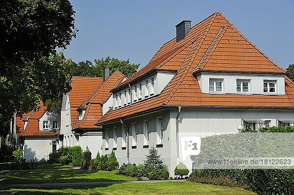 Haus  Gartenstadt Welheim  Bottrop  Ruhrgebiet  Nordrhein-Westfalen  Deutschland  Route der Industriekultur  Wohnhaus  Europa