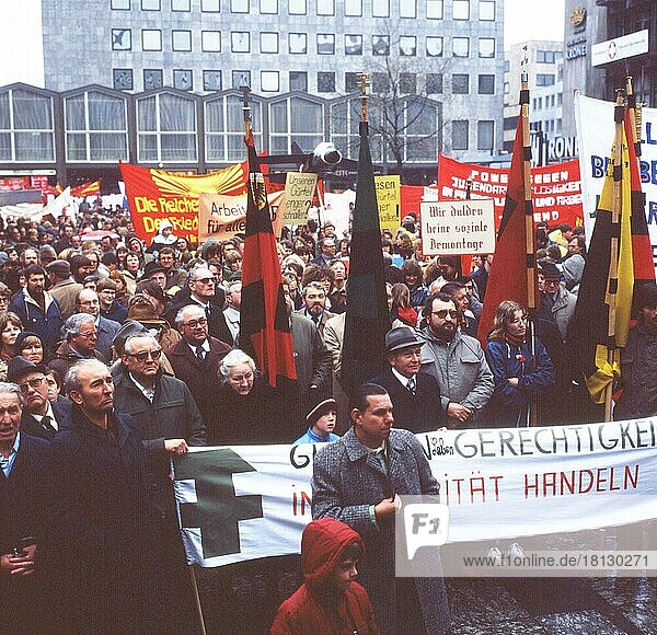 Dortmund. DGB-Kundgebung gegen Arbeitslosigkeit und Soziale Demontage. ca. 1983