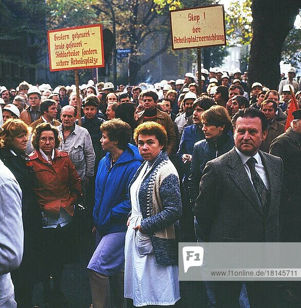 Dortmund. Hoesch steel workers at protests ca. 1981