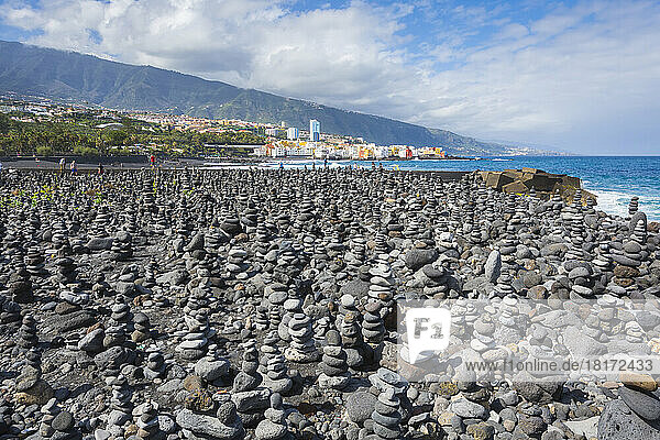 Stone Towers on Beach at Puerto de la Cruz  Tenerife  Canary Islands  Spain