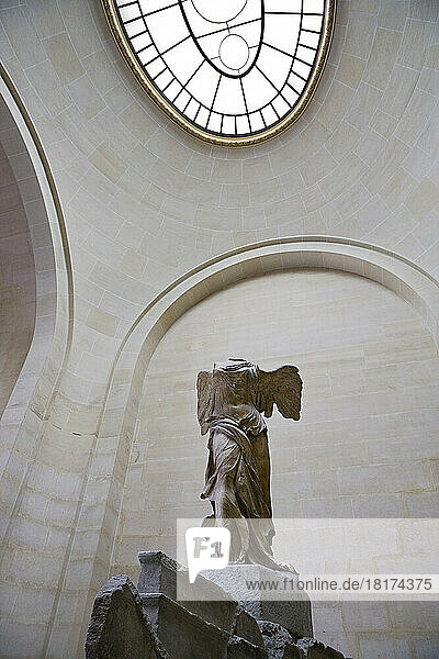 Winged Victory of Samothrace  The Louvre  Paris  Ile de France  France