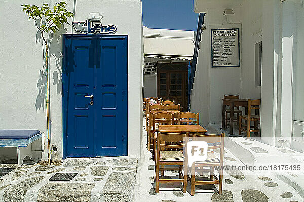 Cafe  Mykonos Town  Mykonos  Cyclades Islands  Greece