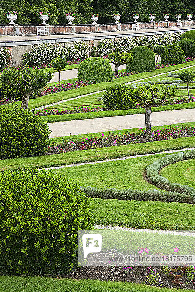 Gardens of Diane de Poitiers  Chateau de Chenonceau  Chenonceaux  Indre-et-Loire  Loire Valley  France