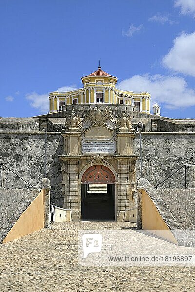 Fort Conde de Lippe oder Fort Unserer Lieben Frau von der Gnade  18. Jahrhundert  Tor  Elvas  Alentejo  Portugal  Europa