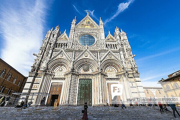 Facade of the Dom in the Unesco world heritage site Siena  Italy  Europe