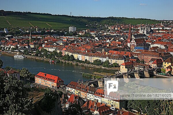 View of the old town of Würzburg am Main  Lower Franconia  Bavaria  Germany  Europe