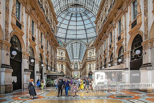 Galleria Vittorio Emanuele II  Milan  Lombardy  Northern Italy  Italy  Europe