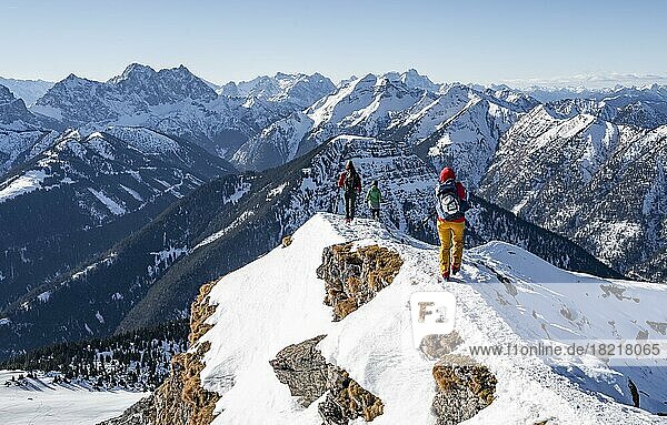 Mountaineers in winter in the snow  Am Schafreuter  Karwendel Mountains  Alps in good weather  Bavaria  Germany  Europe