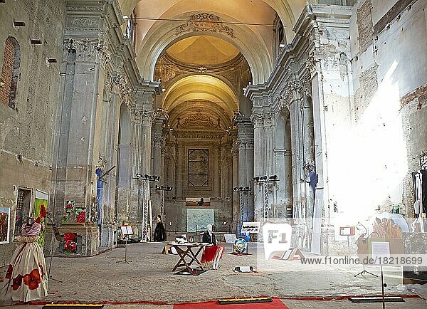 Ausstellung in der Chiesa di San Francesco  San Giovanni in Persiceto  Emilia Romagna  Italien  Europa