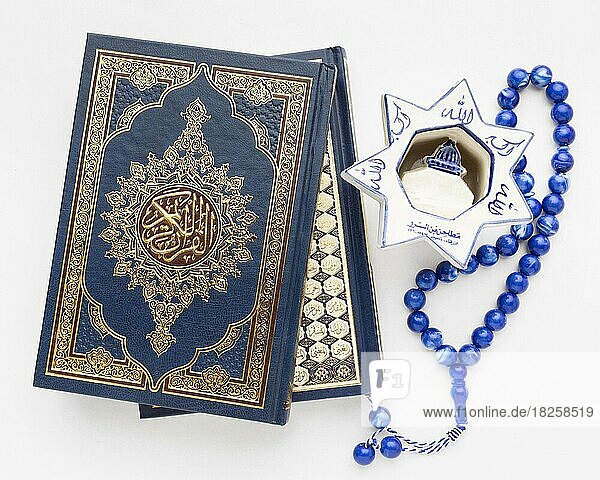 Close up islamische neue Jahr Konzept mit Koran-Buch