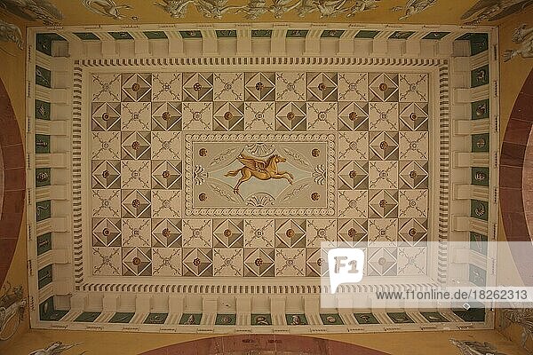 Deckengemälde mit Pegasus  Fresken  Verzierungen und Ornamente  Kunsthandwerk  Innenaufnahme  UNESCO Römisches Haus  Ilmpark  Weimar  Thüringen  Deutschland  Europa