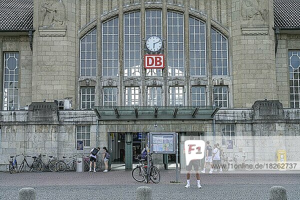 Hauptbahnhof  Darmstadt  Hessen  Deutschland  Europa