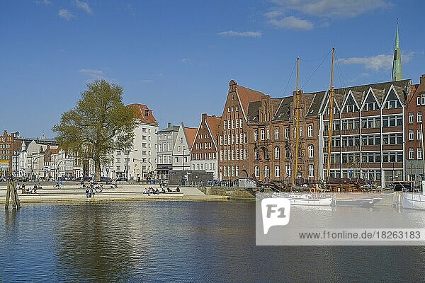 Water stairs  ships  Trave  museum harbour  town houses  An der Untertrave  Lübeck  Schleswig-Holstein  Germany  Europe