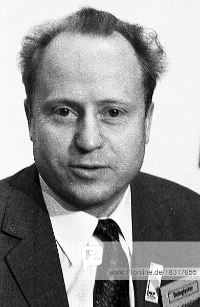 The 2nd Party Congress of the German Communist Party (DKP) was held in Düsseldorf from 25. 11. 1971 to 28. 1971. Josef (Jupp) Angenfort  Germany  Europe