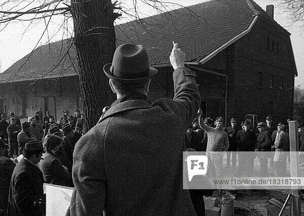 The auction of a farm on 2. 3. 1972 in the Münsterland in Ascheberg with all inventory and livestock  Germany  Europe