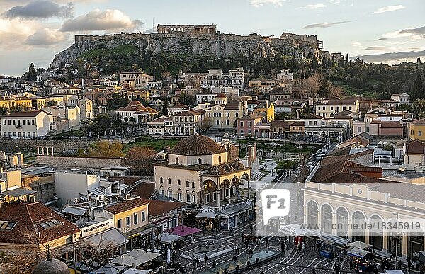 View over the old town of Athens  with Tzisdarakis Mosque and Acropolis  Monastiraki Square  in the evening light  Athens  Attica  Greece  Europe