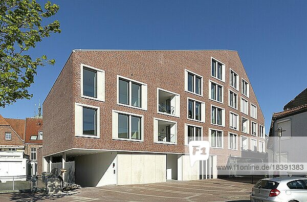 Modern residential and commercial building Ant Lummert  Vreden  Münsterland  North Rhine-Westphalia  Germany  Europe