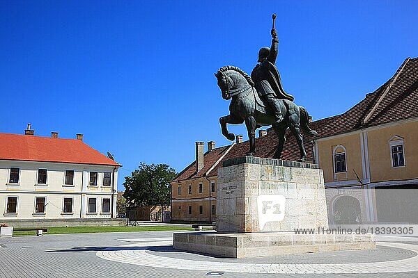 Equestrian statue of Mihai Viteazul  Michael the Brave  national hero in the Historic Fortress  Alba Iulia  Balgrad  German Karlsburg  is the capital of Alba County in Transylvania  Romania  Europe