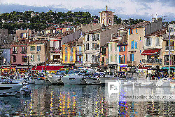 The Harbour at Cassis at dusk  Cassis  Bouches du Rhone  Provence-Alpes-Cote d'Azur  France  Western Europe