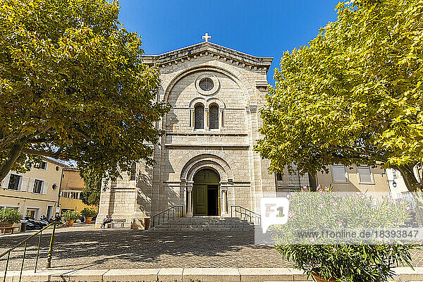 Eglise Saint-Michel de Cassis  Cassis  Bouches du Rhone  Provence-Alpes-Cote d'Azur  Frankreich  Westeuropa