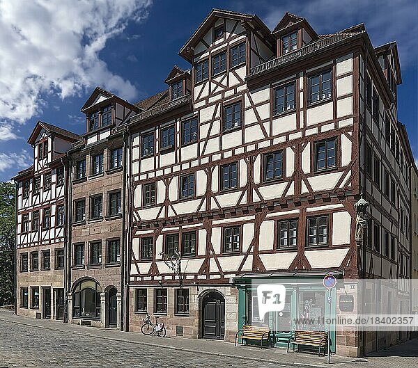 Historisches Häuser  Totalsaniert durch die Altstadtfreunde  Unschlittplatz Nr. 8  10 und 12  Nürnberg  Mittelfranken  Bayern  Deutschland  Europa