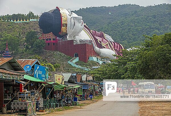 Win Sein Taw Ya  Win Sein reclining Buddha  Giant Buddha  worlds largest reclining Budddha in Mudon  Mon State  Myanmar  Burma  Asia