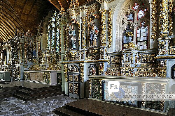 Altar and Baroque retable of the chapel at Sainte-Marie-du-Ménez-Hom  Finistère  Brittany  France  Europe