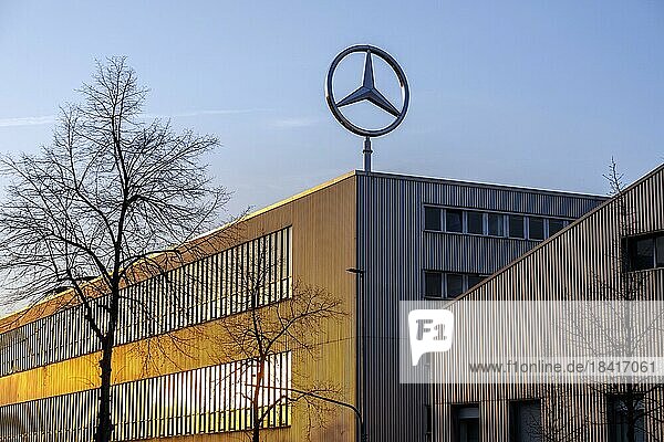 Mercedes Benz  Sprinter Werk  Düsseldorf  Nordrhein-Westfalen  Deutschland  Europa