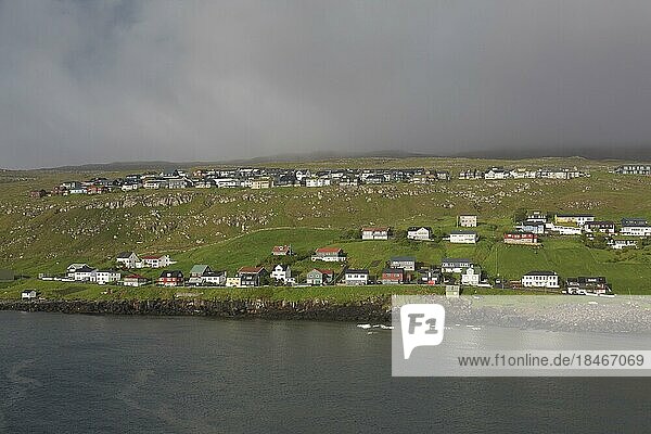 Blick über Torshavn  Hauptstadt und größte Stadt der Färöer Inseln  Färöer Inseln auf der Insel Streymoy