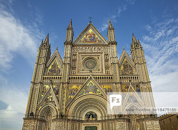 Famous Cathedral of Santa Maria Assunta in front of sky  Orvieto  Italy