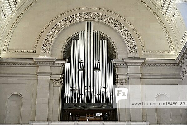 Organ  interior view of the Basilica of Our Lady of the Rosary in Fatima in central Portugal  Fatima  Portugal  Europe