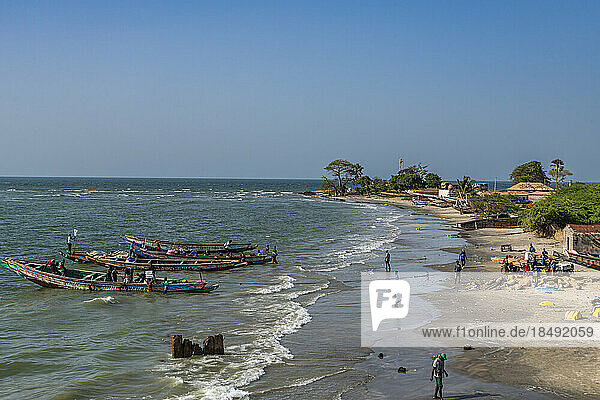 Fischerboote in Barra  Gambia  Westafrika  Afrika