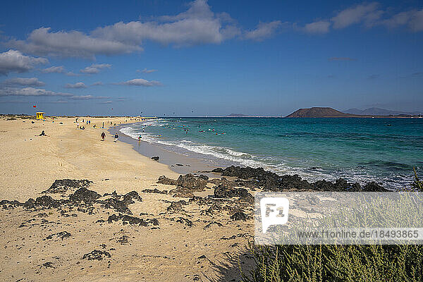 View of beach and the Atlantic Ocean on a sunny day  Corralejo Natural Park  Fuerteventura  Canary Islands  Spain  Atlantic  Europe