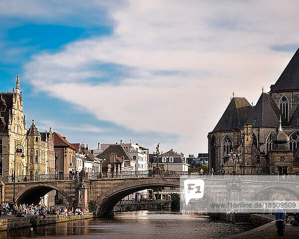 panoramic view of the bridge in Gent