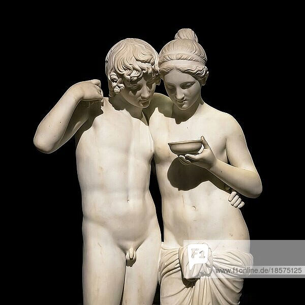 Mailand  ITALIEN Juni 2020. Bertel Thorvaldsens Meisterwerk Amor und Psyche (Amore e Psiche) (1861)  Symbol der ewigen Liebe