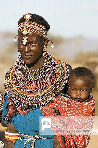 Frau und Kind  Samburu-Stamm  Kenia  Afrika