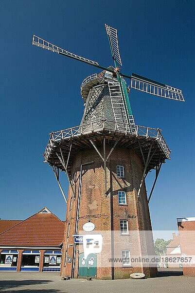 Windmühle 'Frisia'  Norden  Ostfriesland  Niedersachsen  Deutschland  Gallerieholländer  Europa