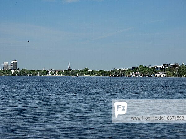 Außenalster (Outer Alster lake) in Hamburg  Germany  Europe