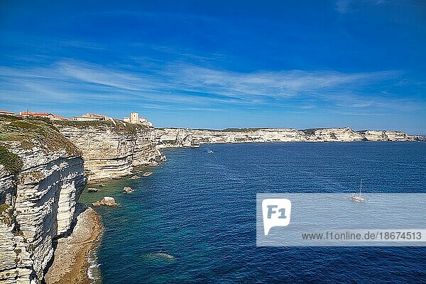 Steep coast of Bonifacio with old town on a limestone plateau  Bonifacio  Corsica  France  Europe