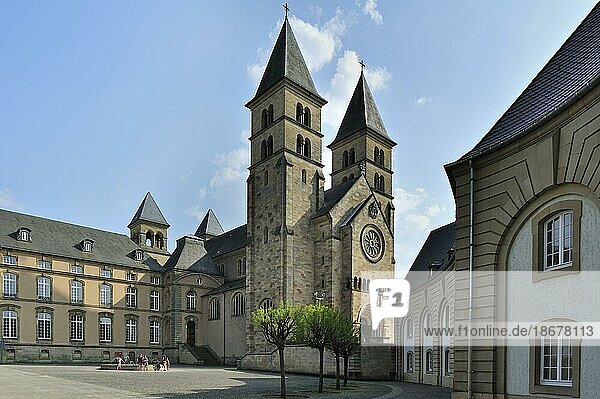Die Basilika des Heiligen Willibrord in Echternach  Großherzogtum Luxemburg