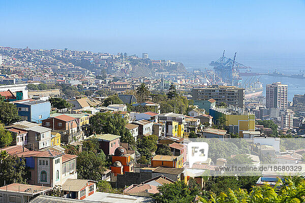 Colorful houses of Valparaiso with harbor in background  Valparaiso  Valparaiso Province  Valparaiso Region  Chile  South America